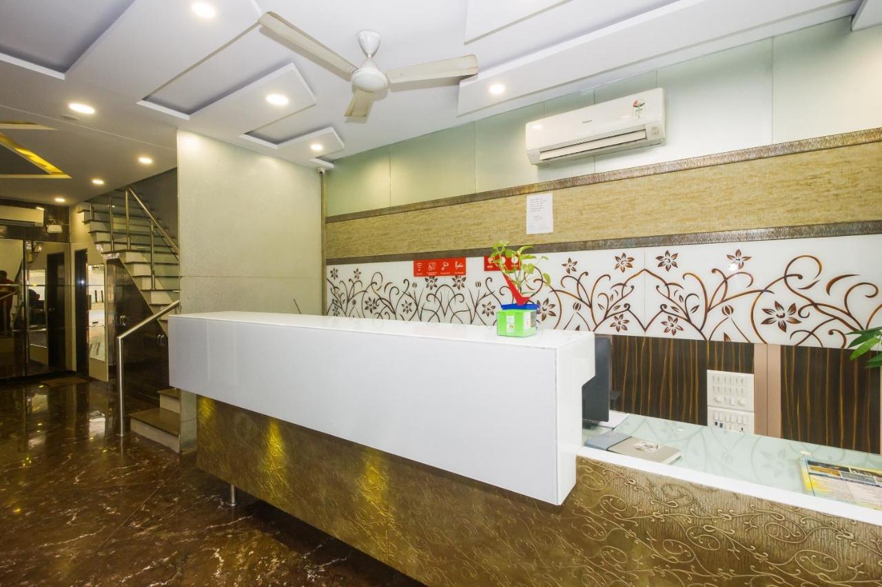 Capital O Hotel Pearl Near Us Embassy Bombay Exterior foto