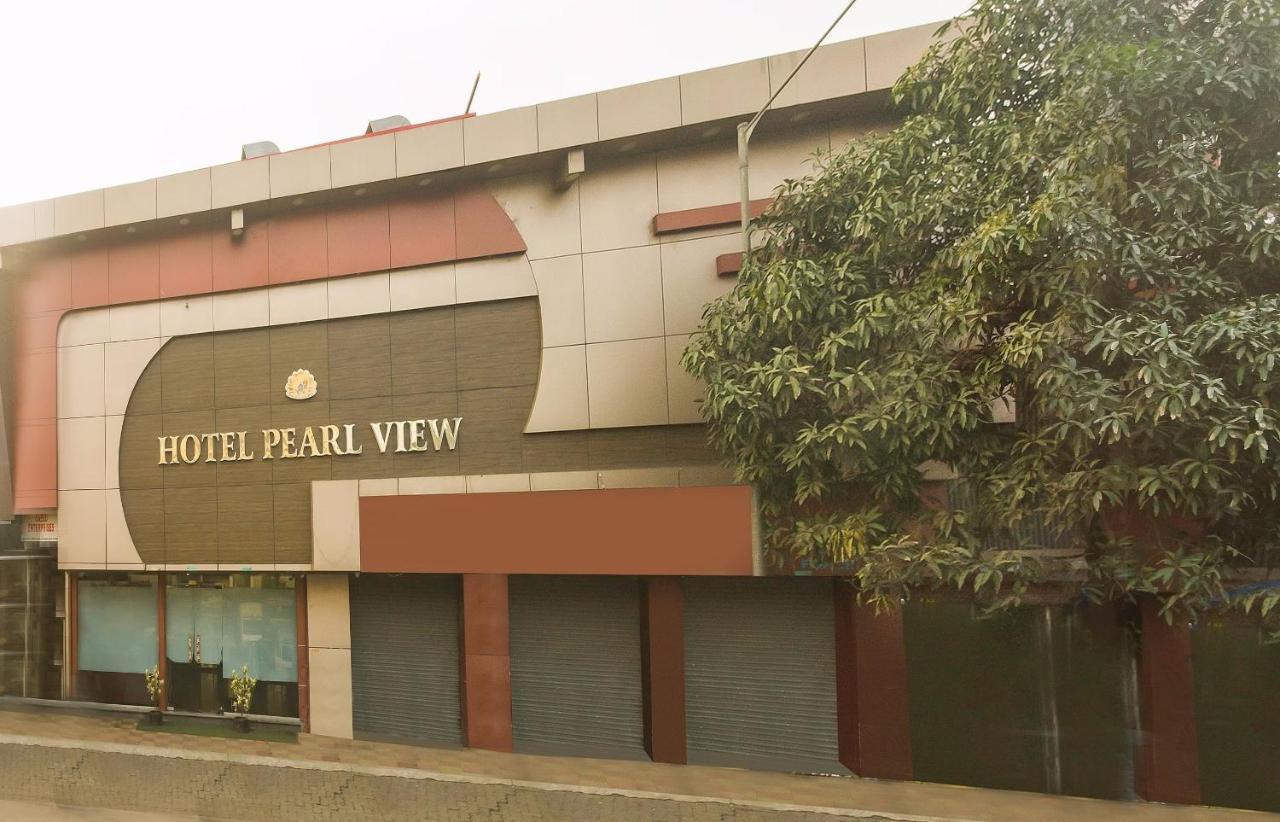 Capital O Hotel Pearl Near Us Embassy Bombay Exterior foto